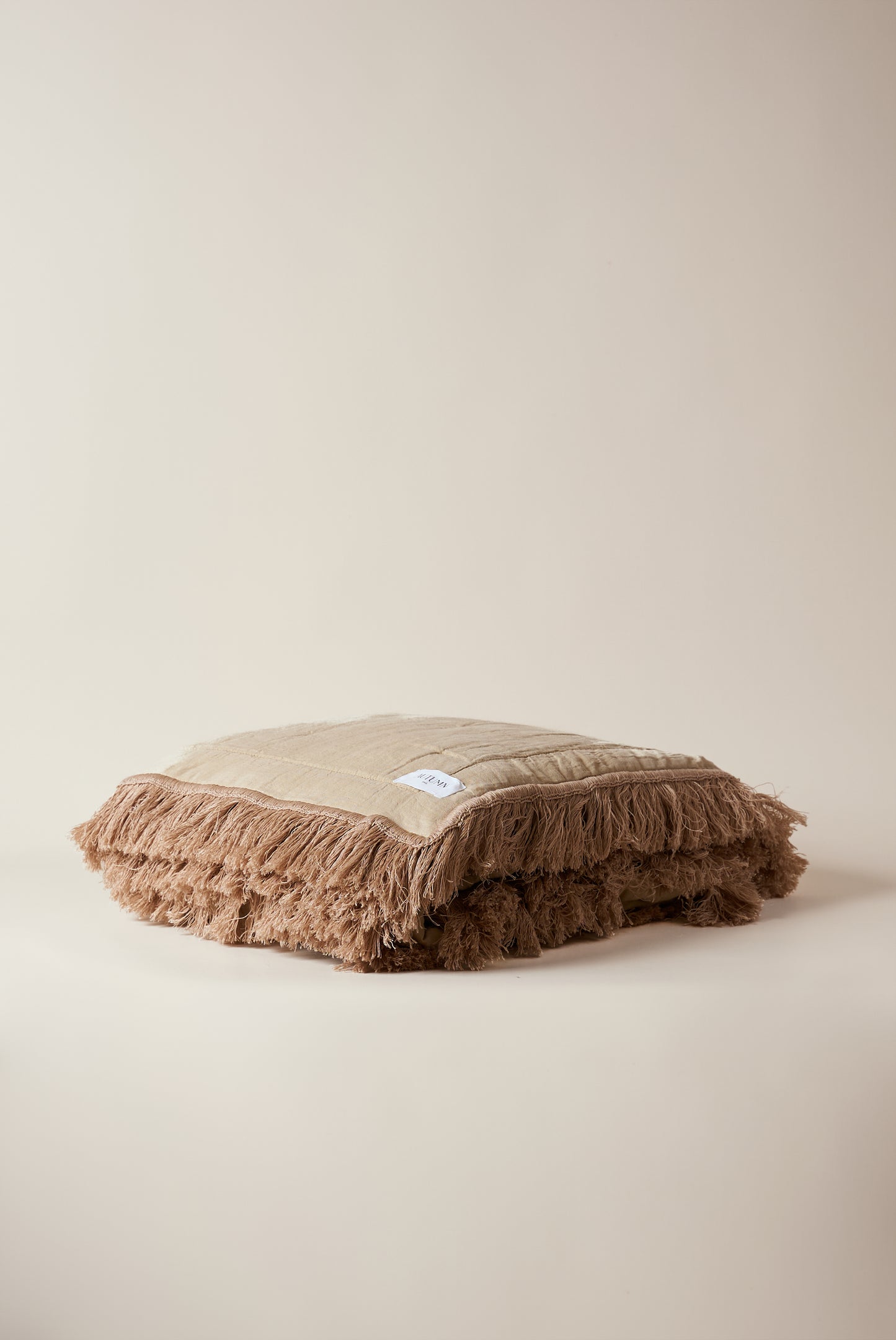 GRAND DESSUS DE LIT FRANGÉ