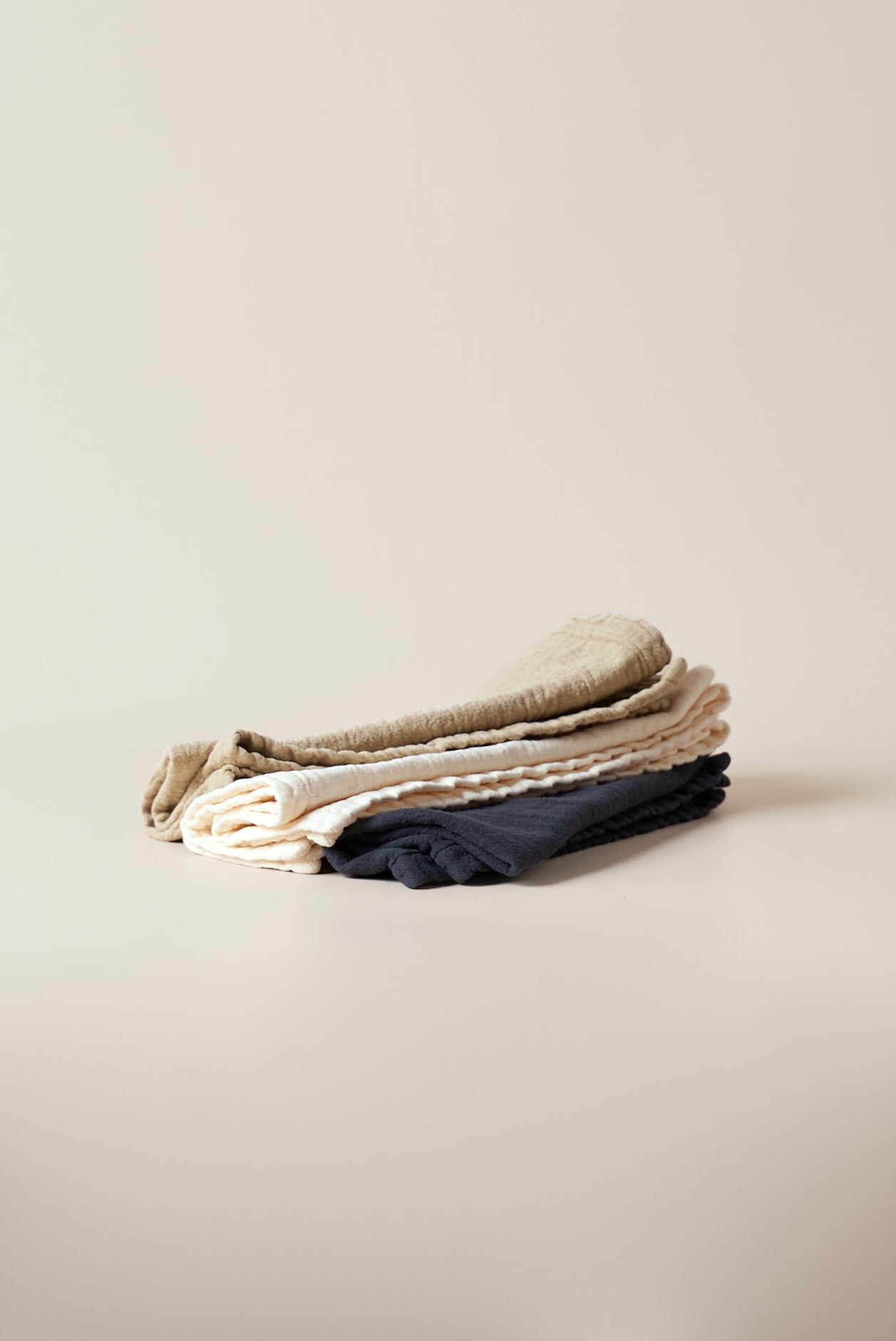LOT DE 2 SERVIETTES DE TABLE PUNTO