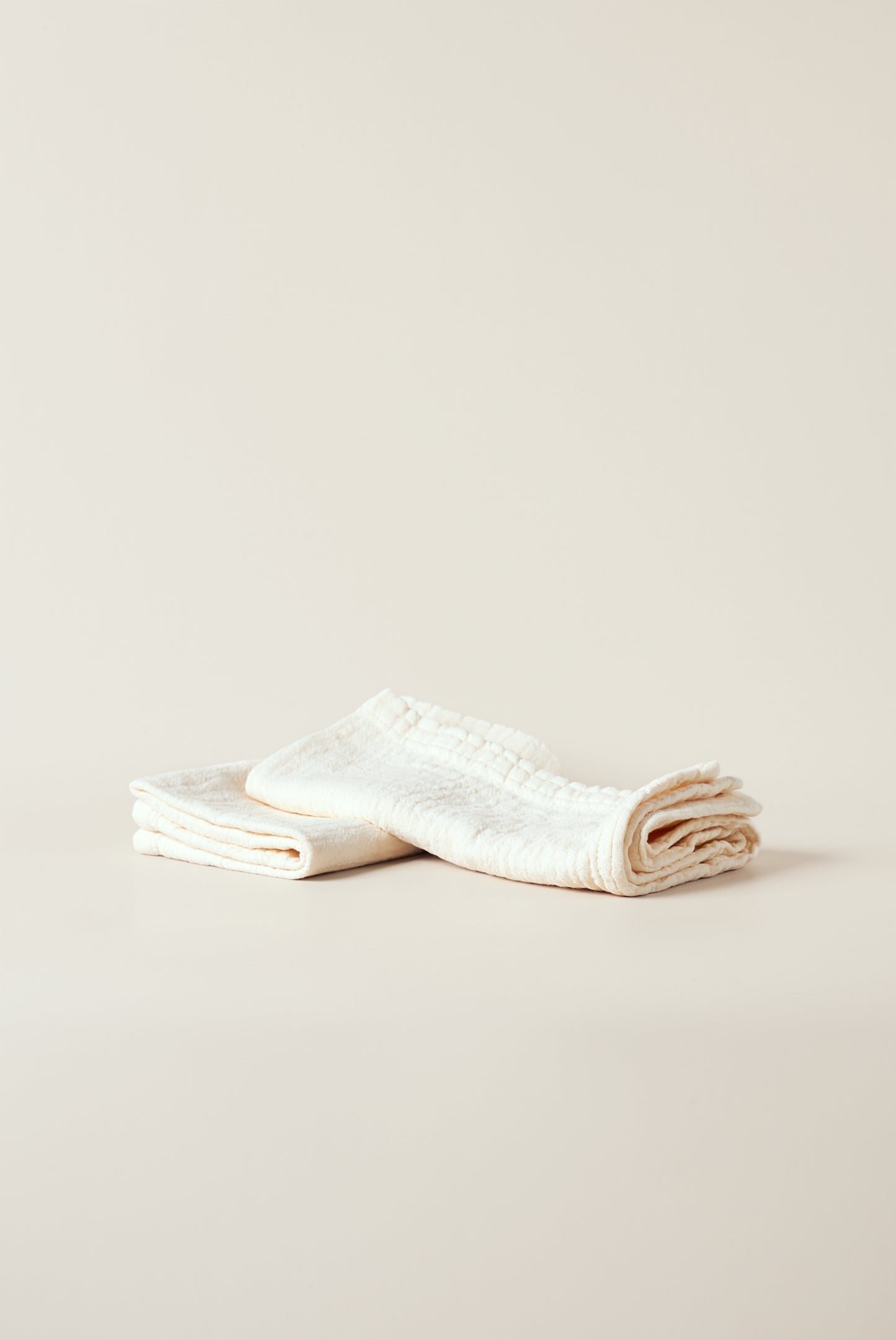 LOT DE 2 SERVIETTES DE TABLE PUNTO